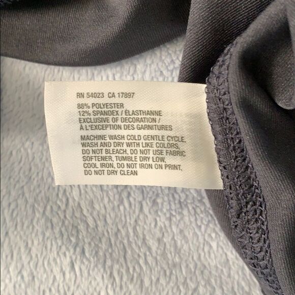 🔴 Gray workout shirt - Picture 4 of 5